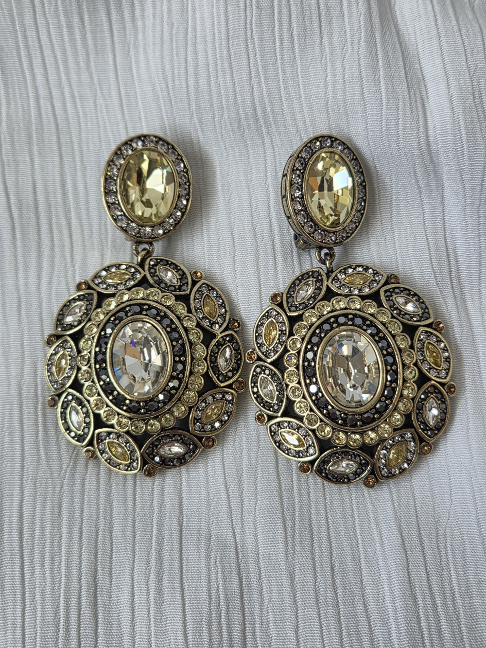 Heidi Daus Enchante Deco Champaigne Crystal Drop Earrings - Clip On